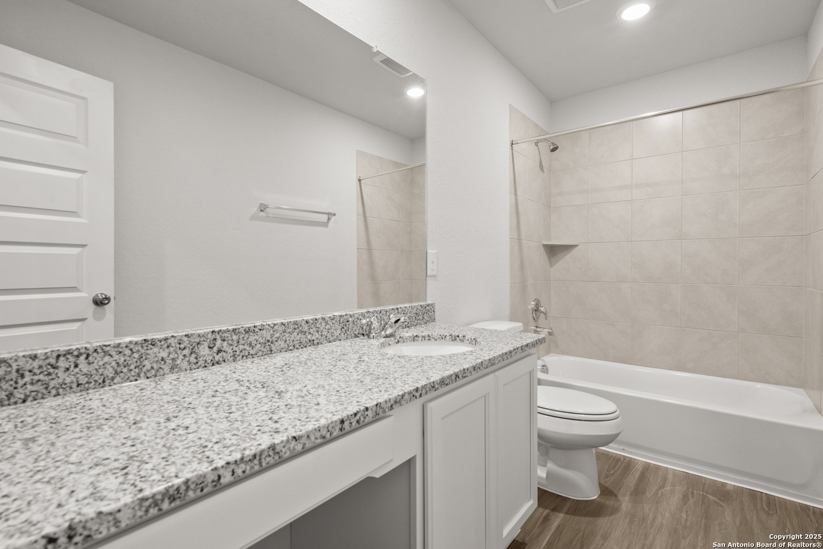 14962 Fischer Garden San Antonio TX 78253