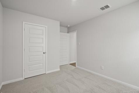 14962 Fischer Garden San Antonio TX 78253