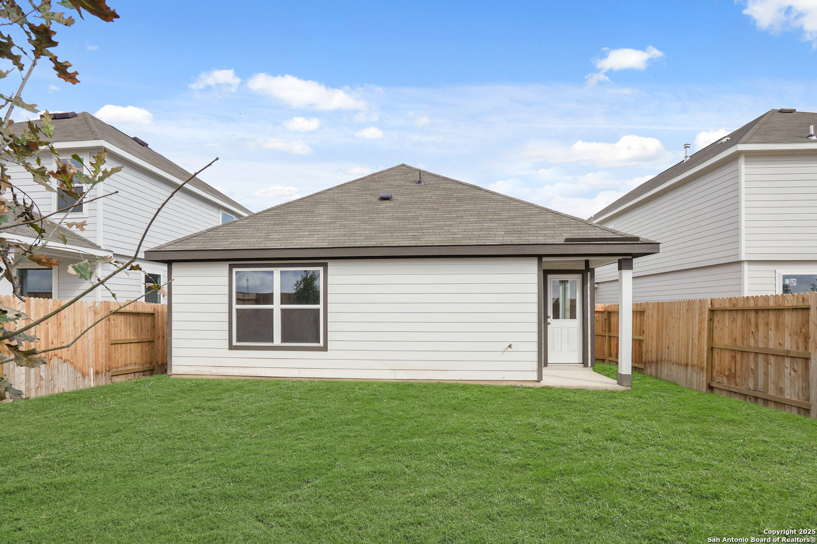 14962 Fischer Garden San Antonio TX 78253