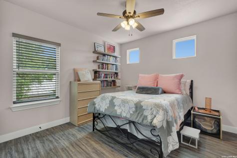 1216 Meyer Parkway New Braunfels TX 78132