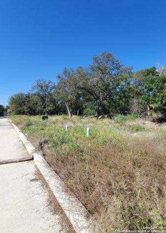 Lot 18 Swans Landing San Antonio TX 78217