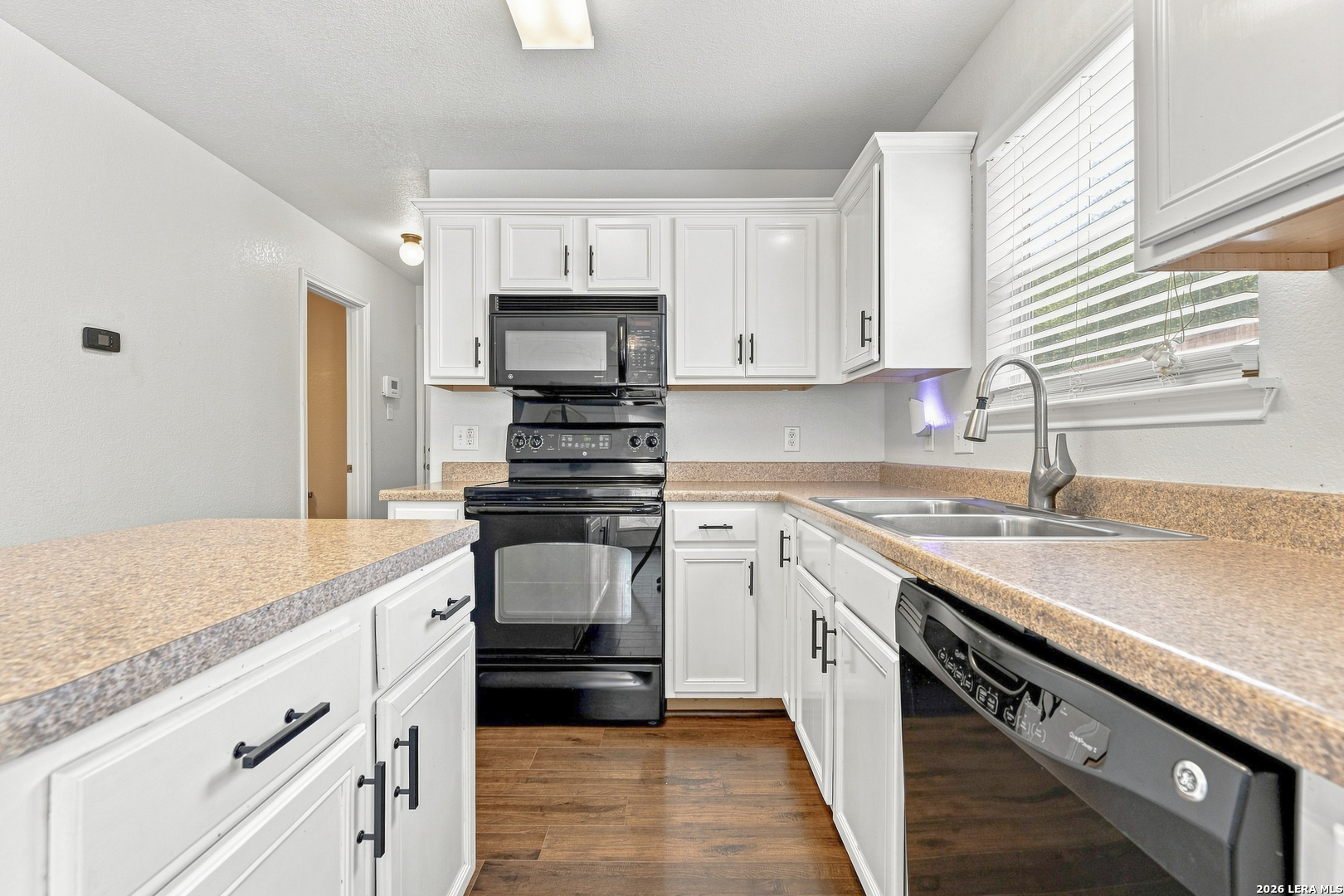 10202 Chuck Wagon Court Converse TX 78109