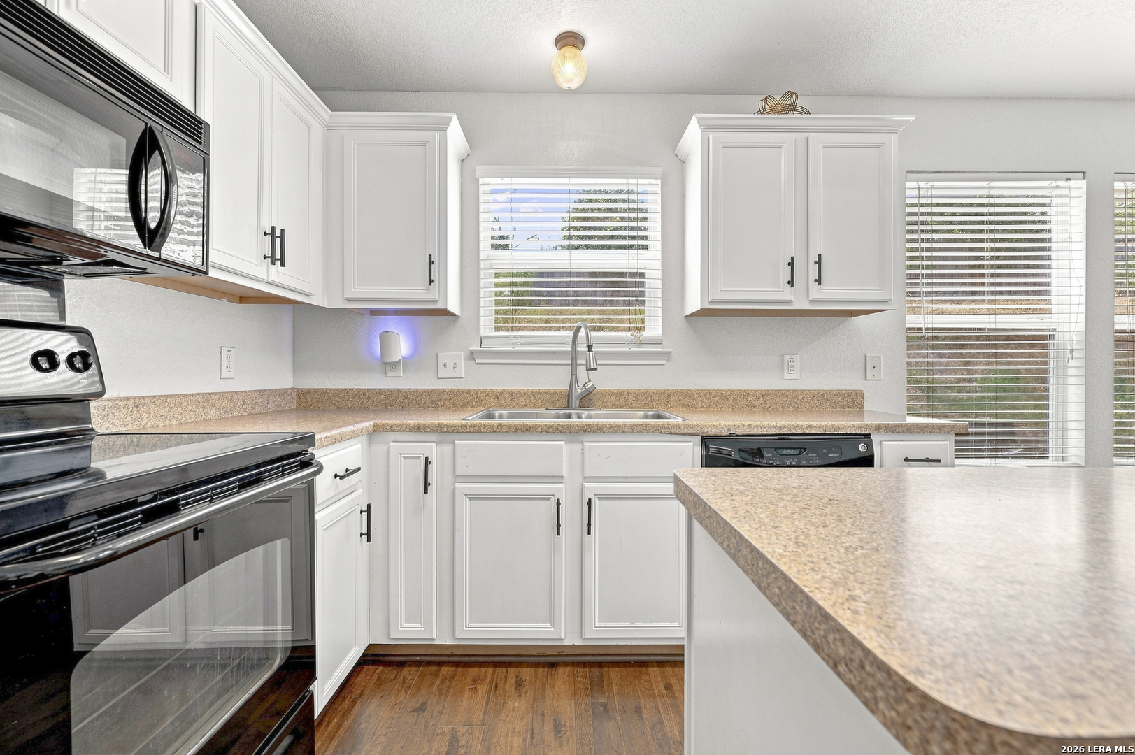 10202 Chuck Wagon Court Converse TX 78109