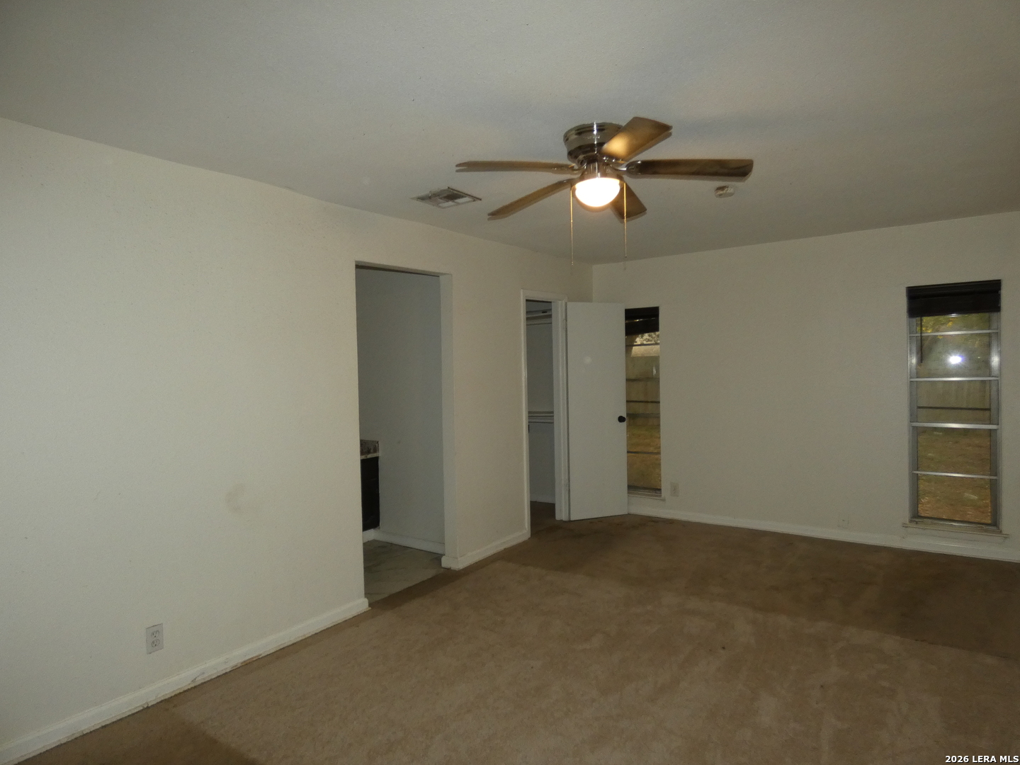 6806 Laguna Verde San Antonio TX 78239