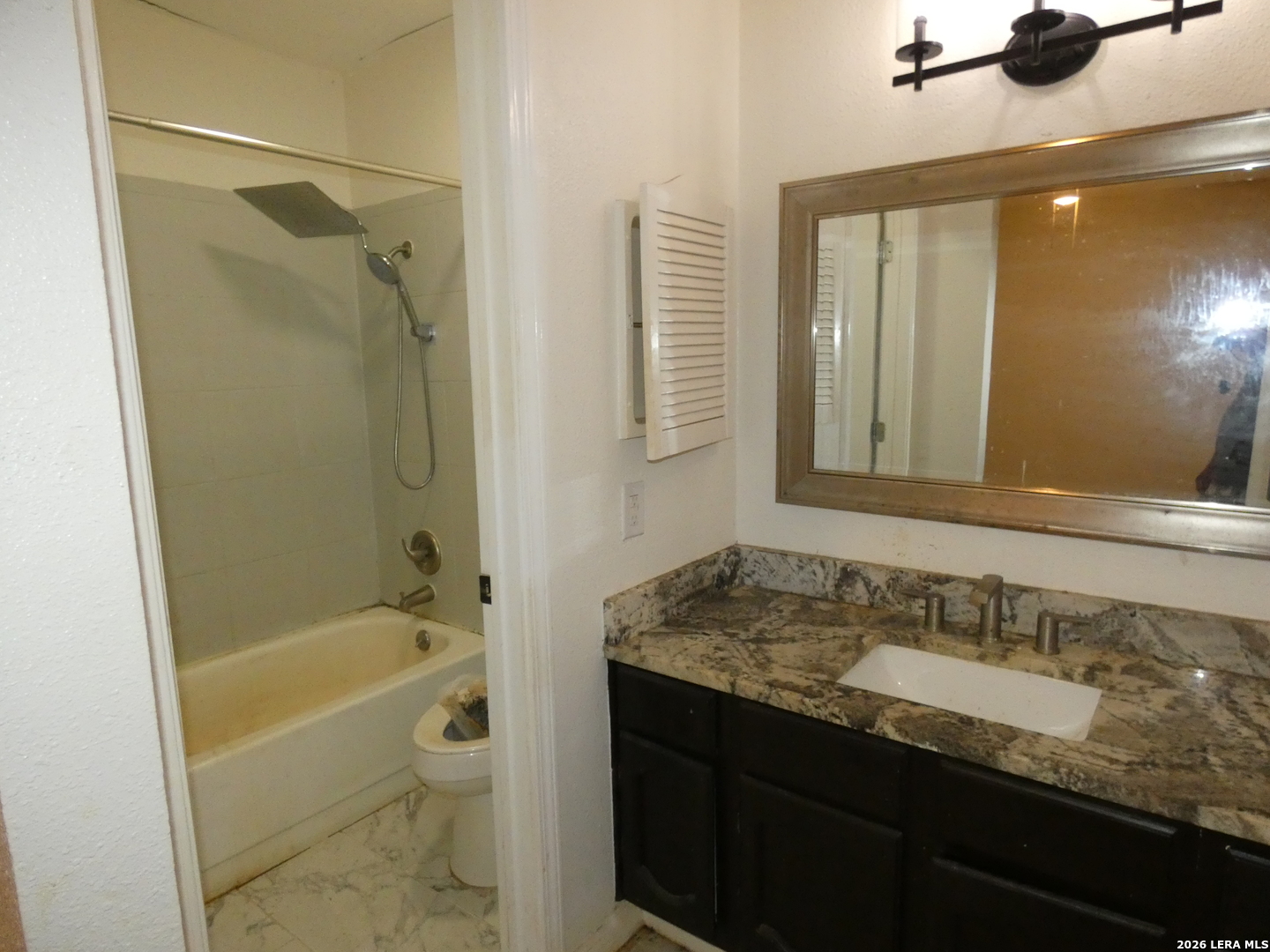 6806 Laguna Verde San Antonio TX 78239