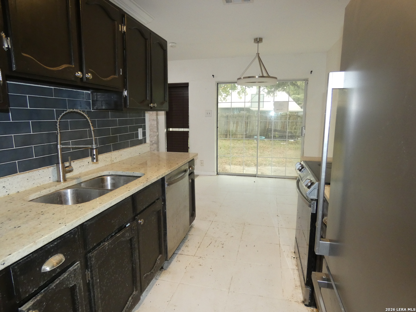 6806 Laguna Verde San Antonio TX 78239