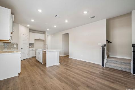 1317 Lydian Broom San Antonio TX 78245