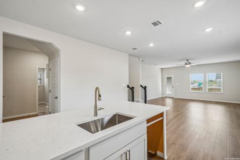 1317 Lydian Broom San Antonio TX 78245