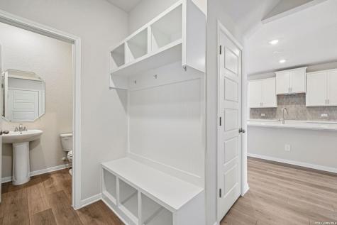 1317 Lydian Broom San Antonio TX 78245