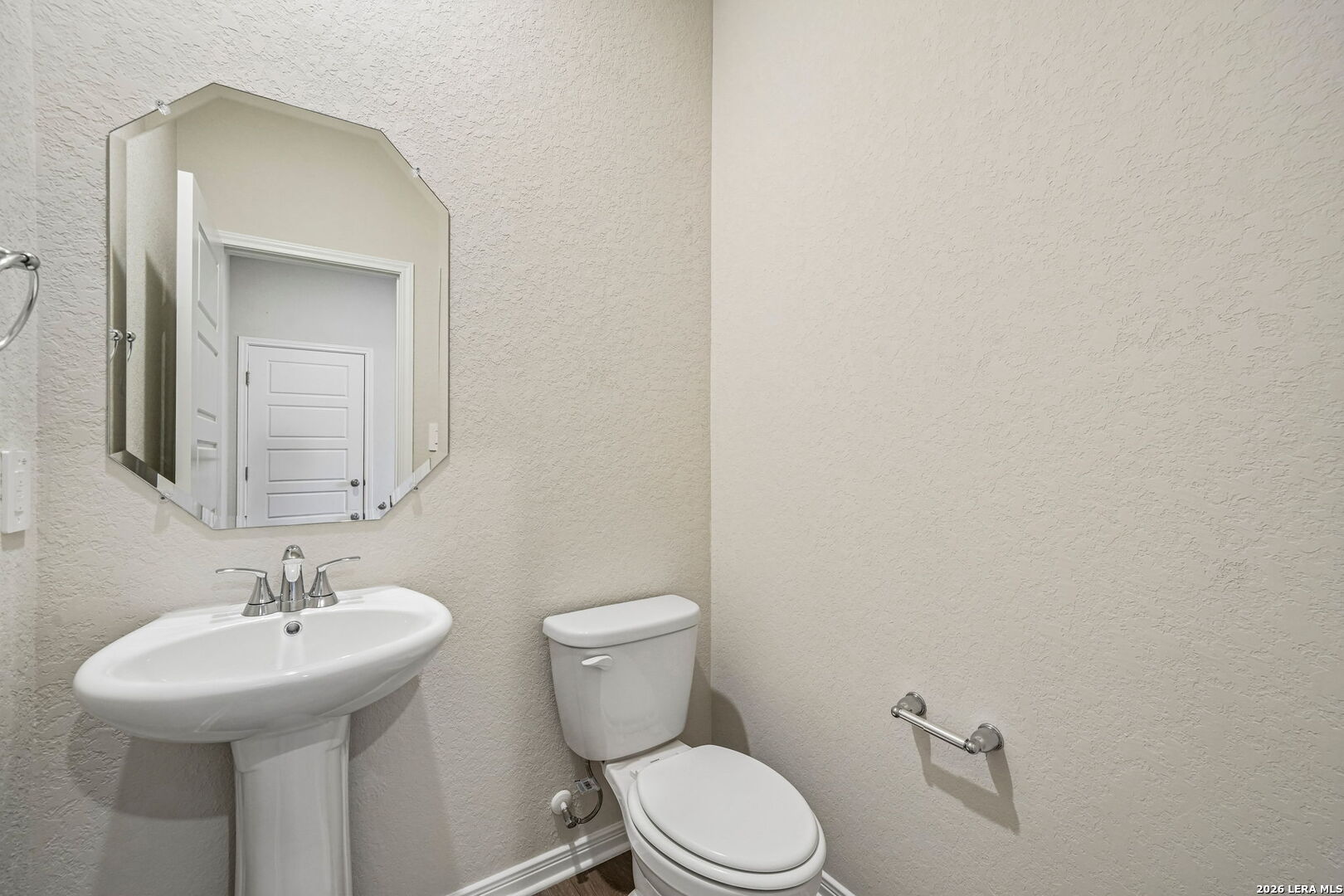 1317 Lydian Broom San Antonio TX 78245