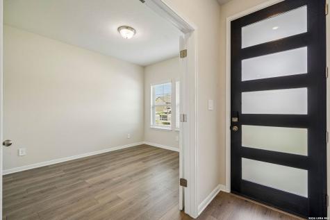 1317 Lydian Broom San Antonio TX 78245