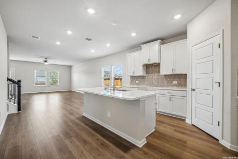 1317 Lydian Broom San Antonio TX 78245