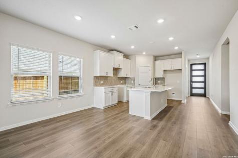 1317 Lydian Broom San Antonio TX 78245