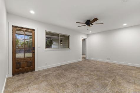 121 Kenwood Avenue Boerne TX 78006