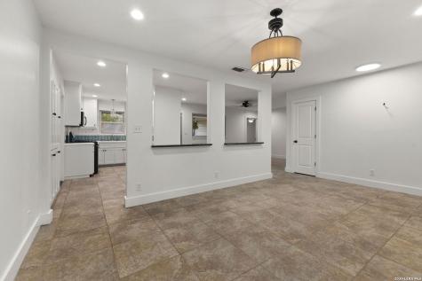 121 Kenwood Avenue Boerne TX 78006