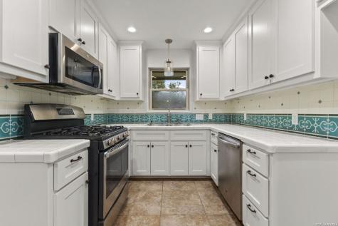 121 Kenwood Avenue Boerne TX 78006