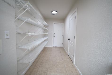 8007 Chisos Oak Drive San Antonio TX 78223