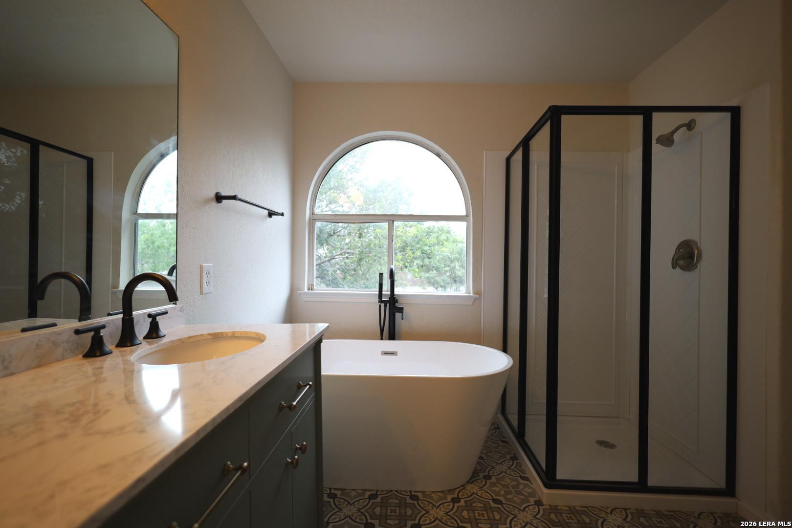 8007 Chisos Oak Drive San Antonio TX 78223