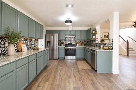 8007 Chisos Oak Drive San Antonio TX 78223