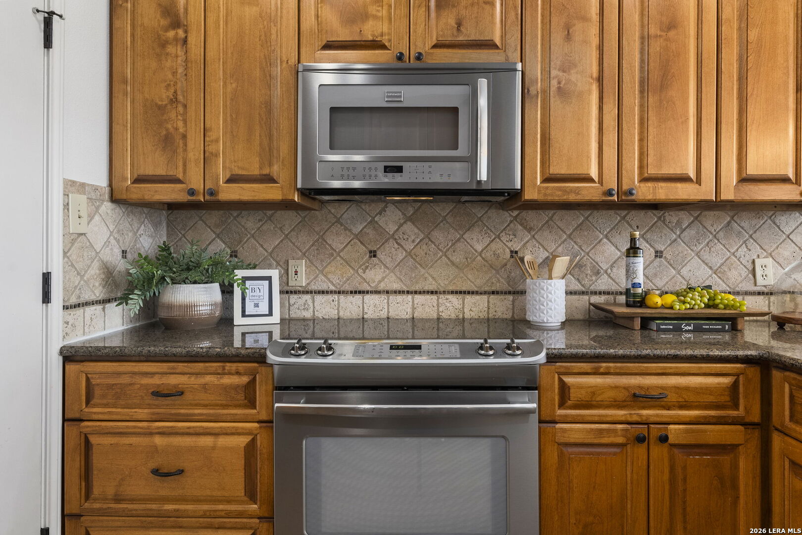 105 E Tapatio Drive Boerne TX 78006