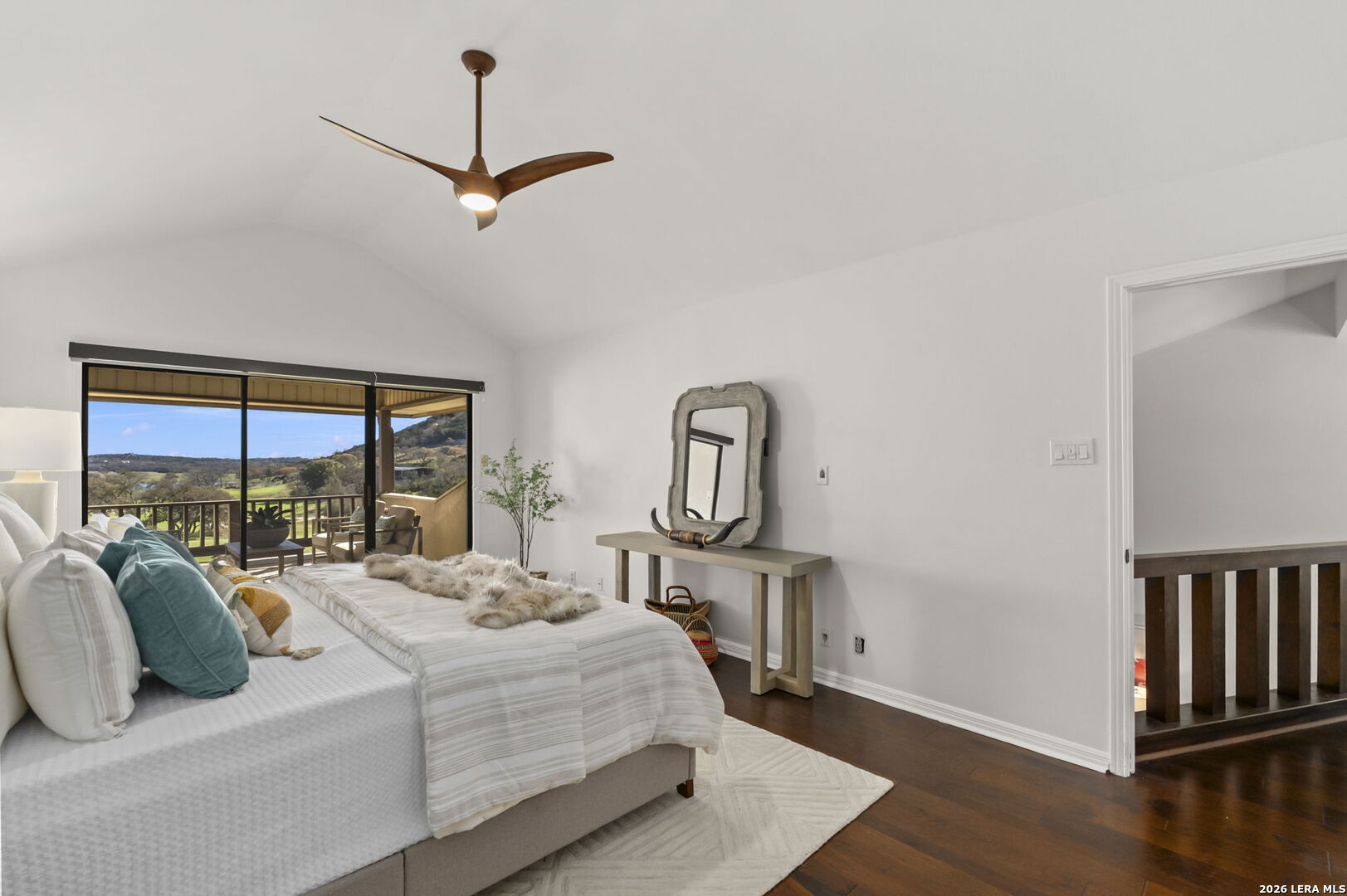 105 E Tapatio Drive Boerne TX 78006