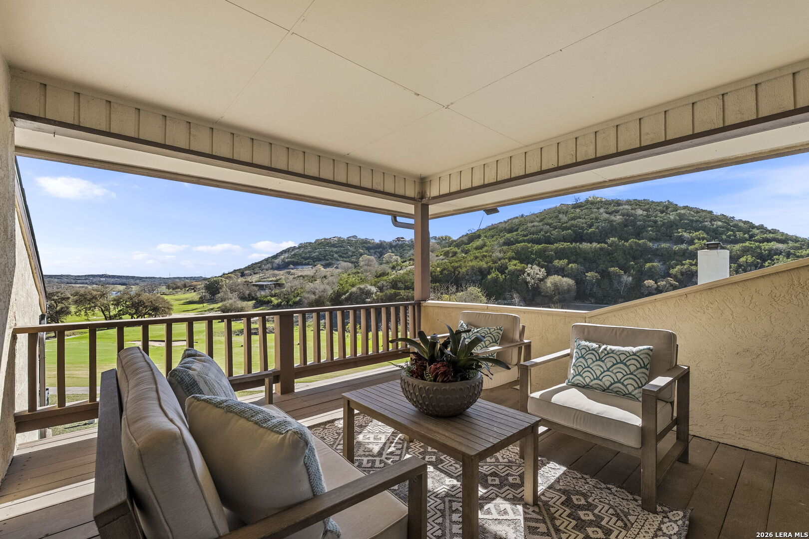 105 E Tapatio Drive Boerne TX 78006