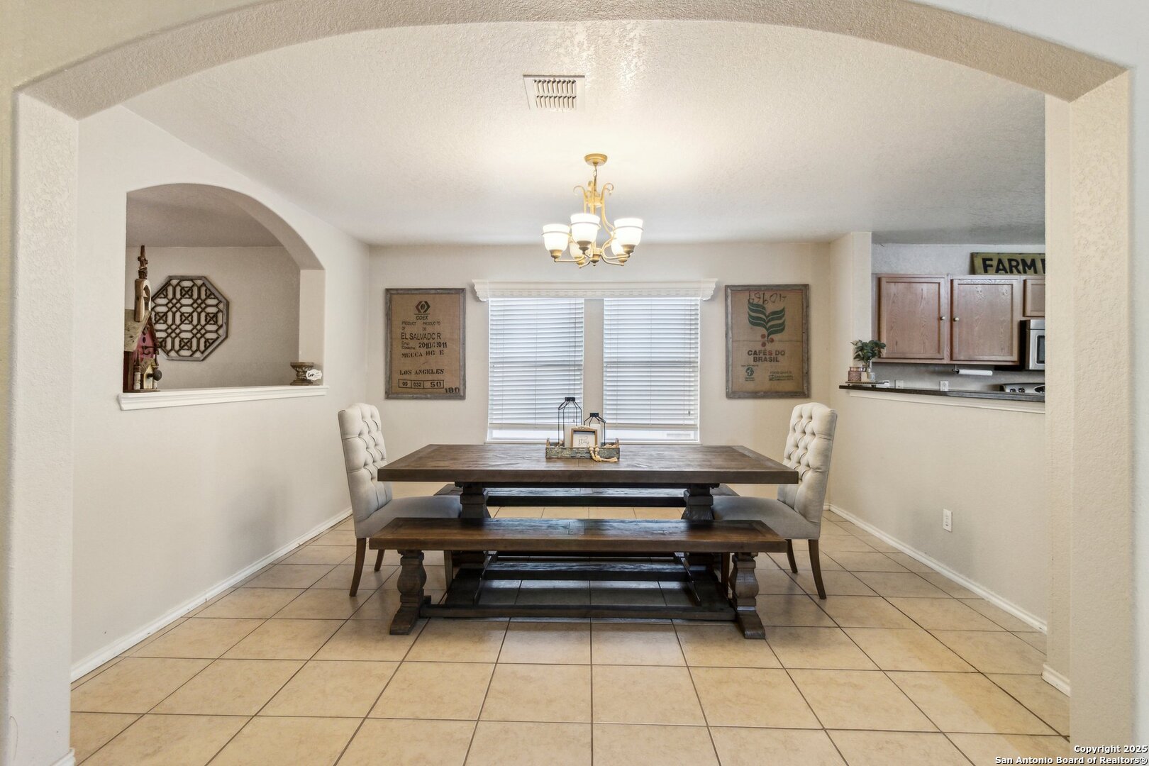141 Gatewood Falls Cibolo TX 78108
