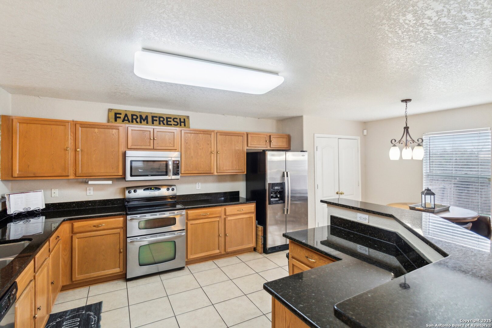141 Gatewood Falls Cibolo TX 78108