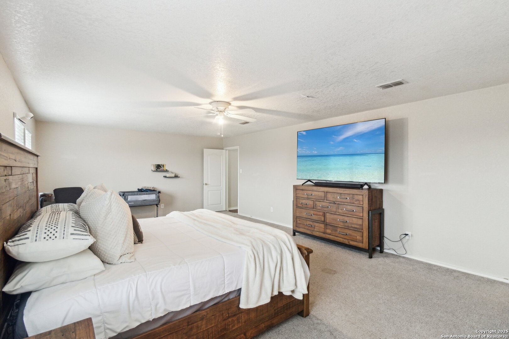 141 Gatewood Falls Cibolo TX 78108