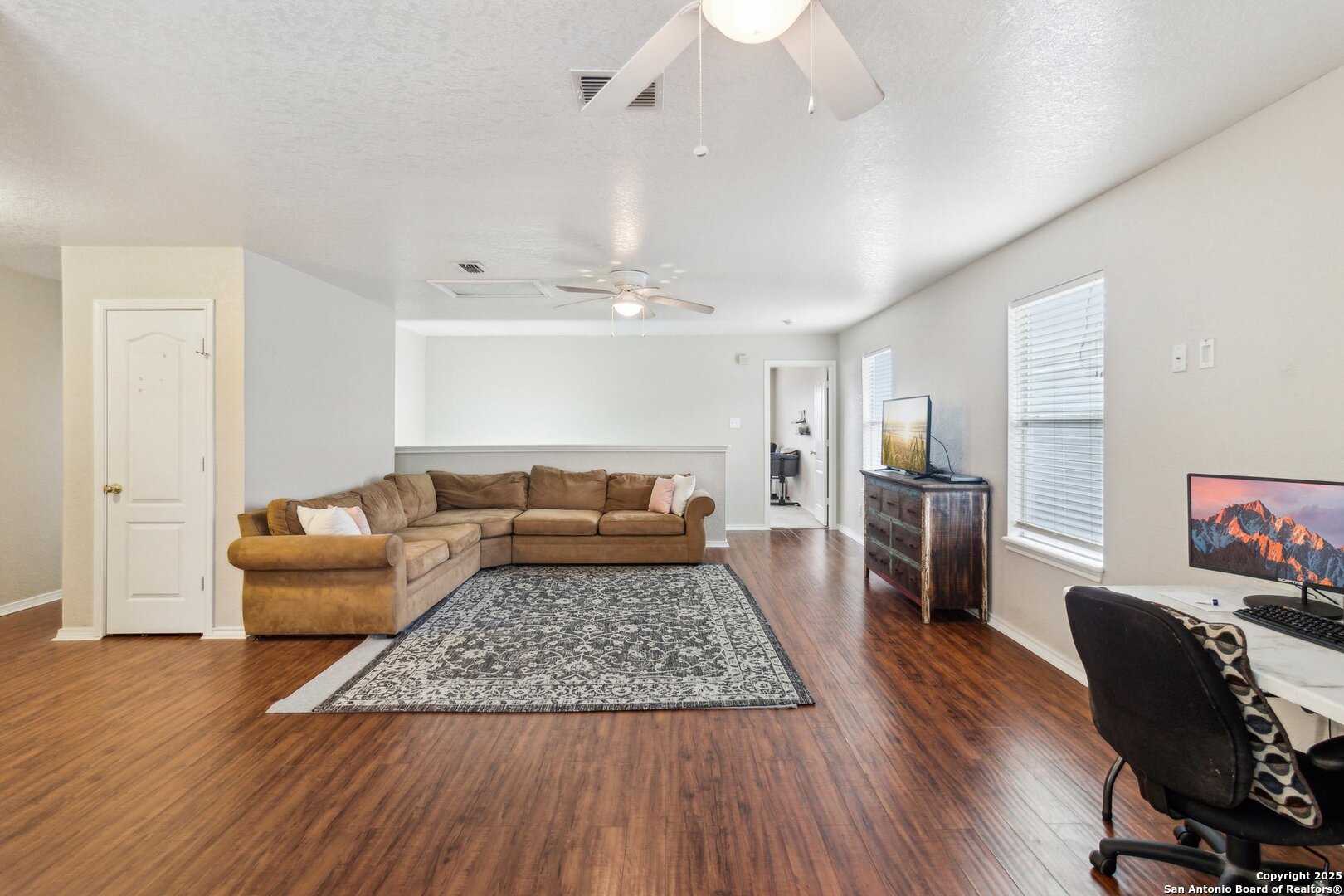 141 Gatewood Falls Cibolo TX 78108