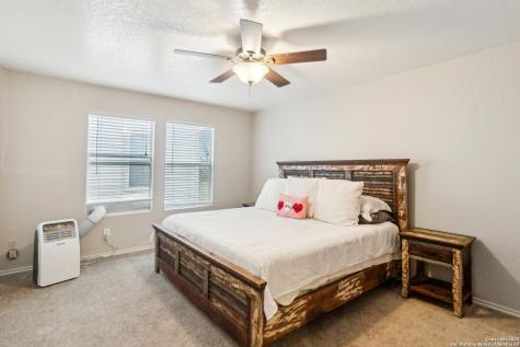 141 Gatewood Falls Cibolo TX 78108