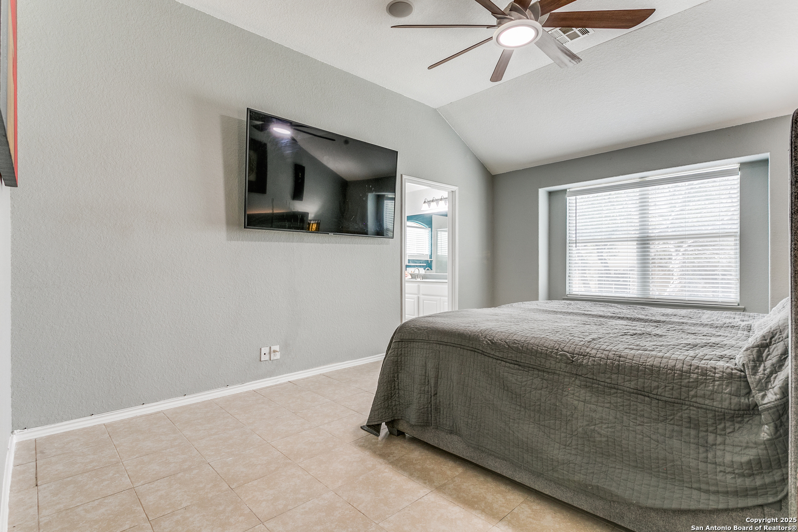 1002 Alpine Pond San Antonio TX 78260