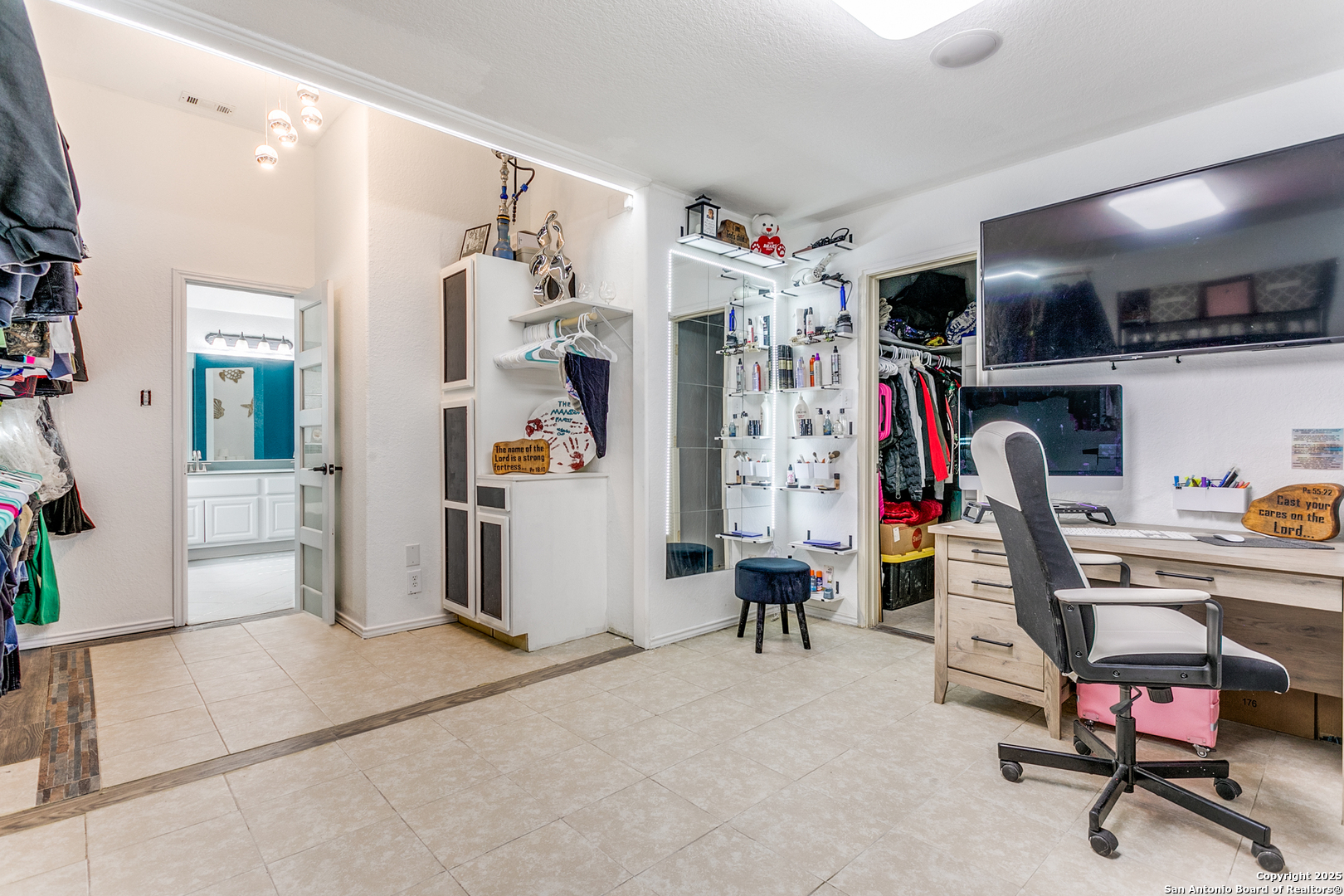 1002 Alpine Pond San Antonio TX 78260