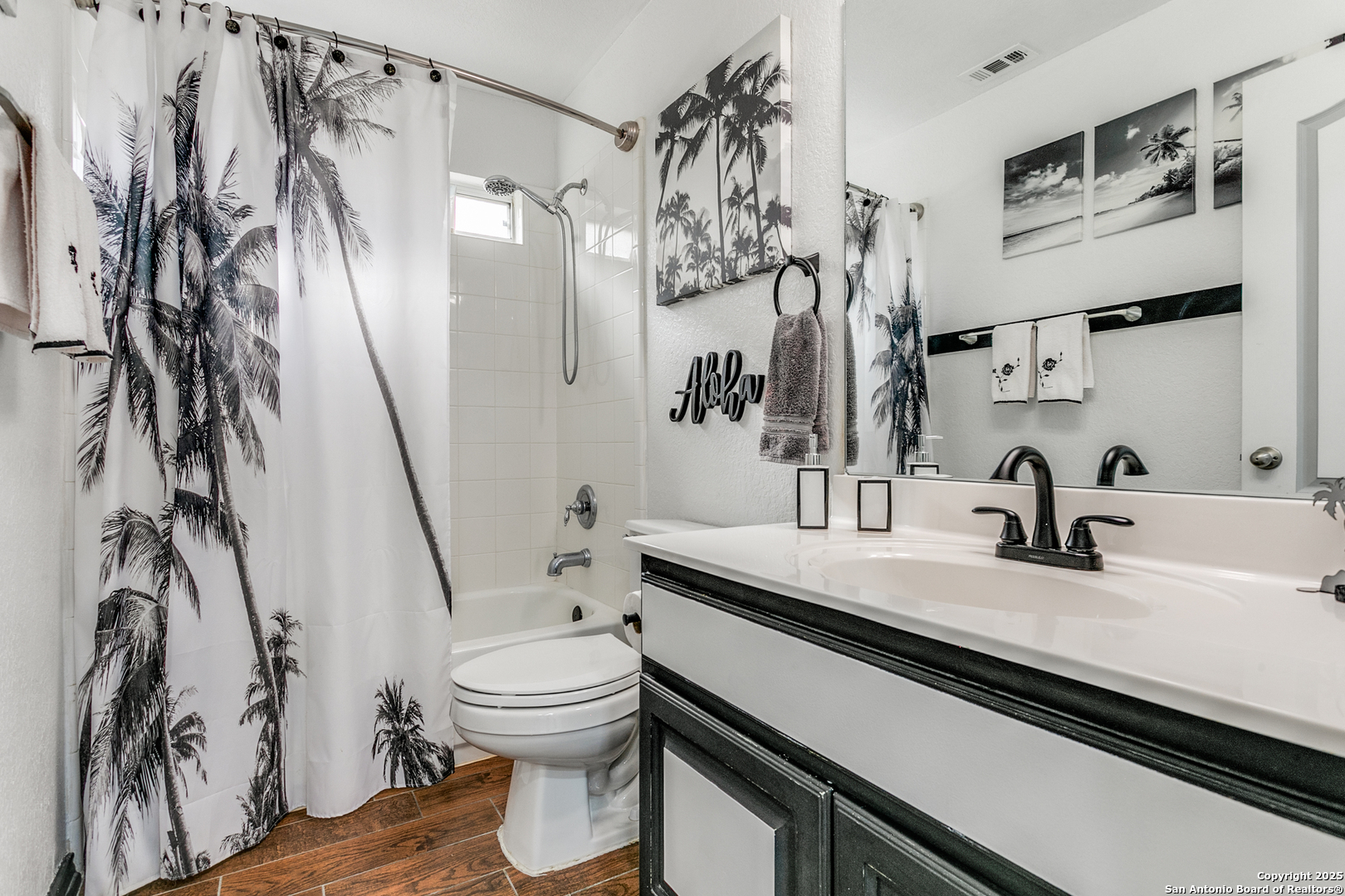1002 Alpine Pond San Antonio TX 78260