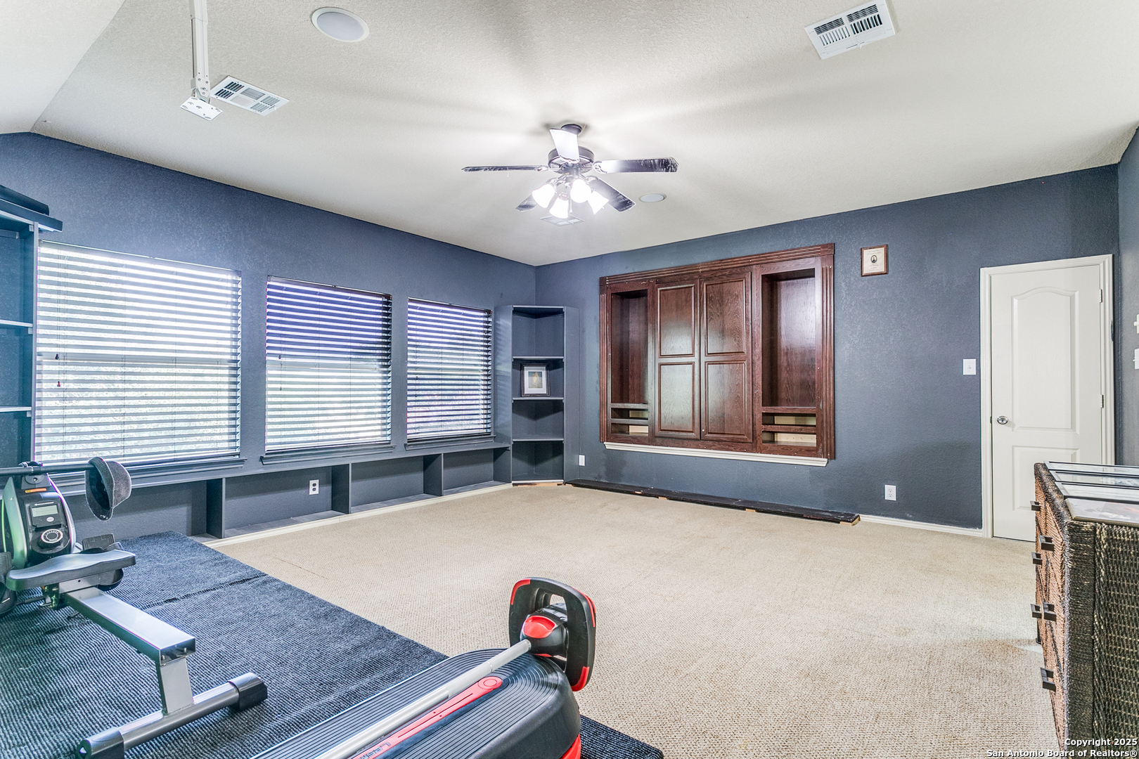 1002 Alpine Pond San Antonio TX 78260