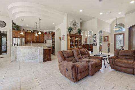 8036 Tradition Oak Boerne TX 78015