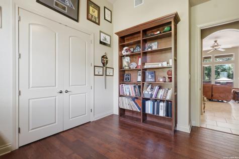 8036 Tradition Oak Boerne TX 78015
