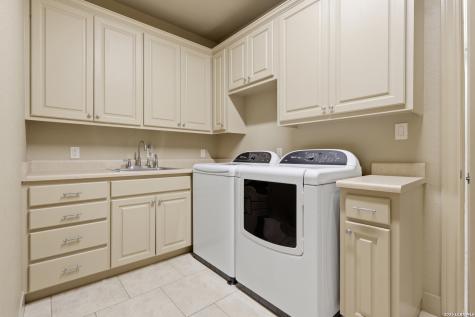 8036 Tradition Oak Boerne TX 78015