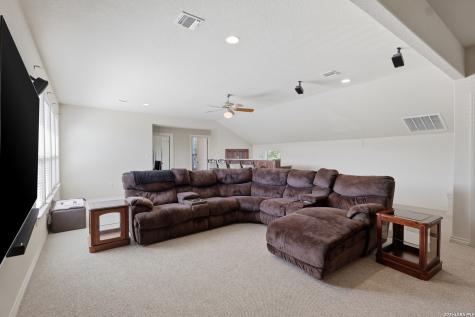 8036 Tradition Oak Boerne TX 78015