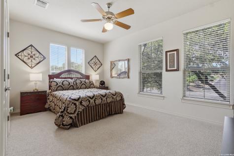 8036 Tradition Oak Boerne TX 78015