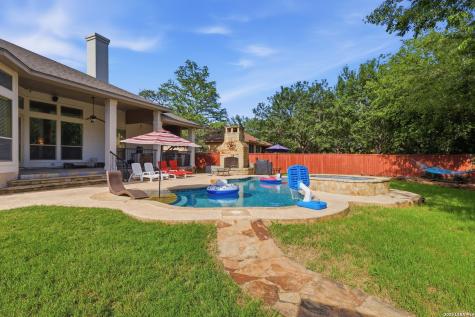 8036 Tradition Oak Boerne TX 78015