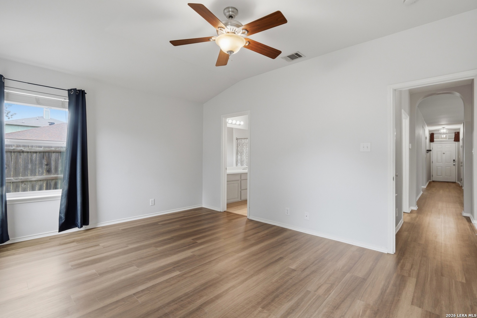 9119 Laguna Hills Selma TX 78154