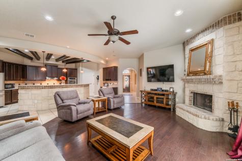 12230 Old Stillwater San Antonio TX 78254