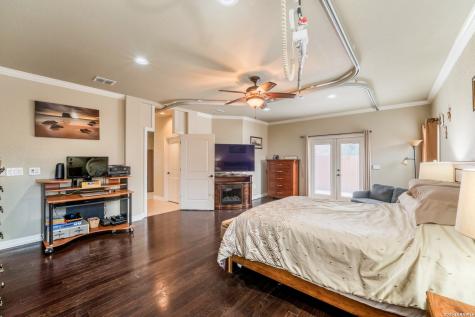 12230 Old Stillwater San Antonio TX 78254