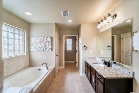 12230 Old Stillwater San Antonio TX 78254