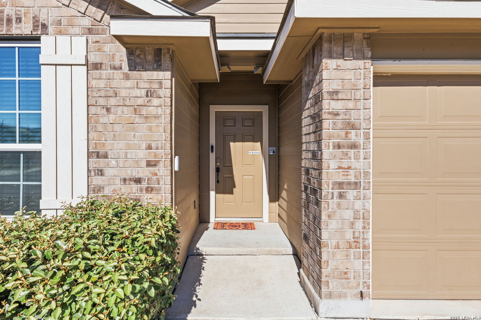 6203 Tadpole Bluff Converse TX 78109
