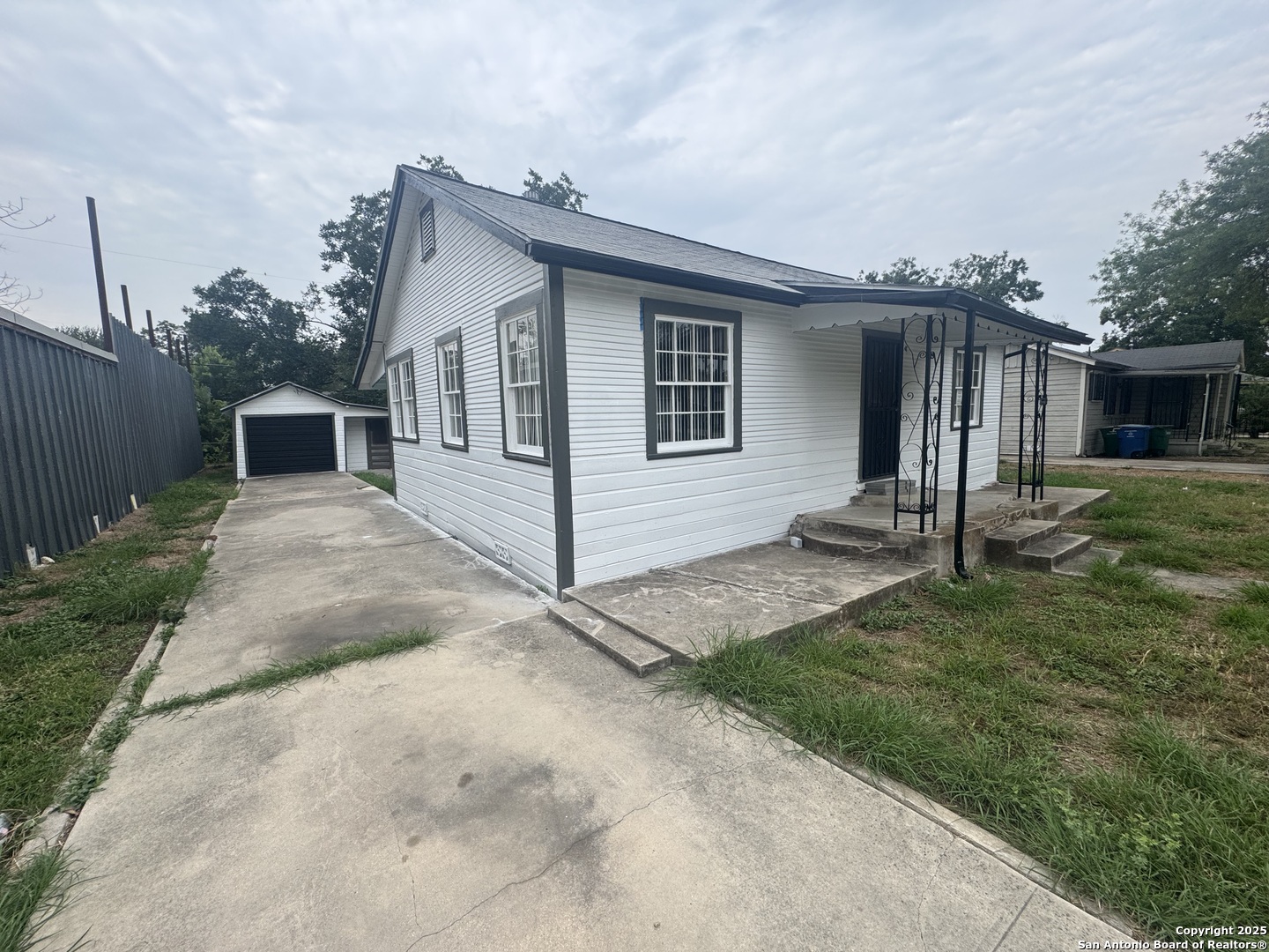1210 Sims San Antonio TX 78213