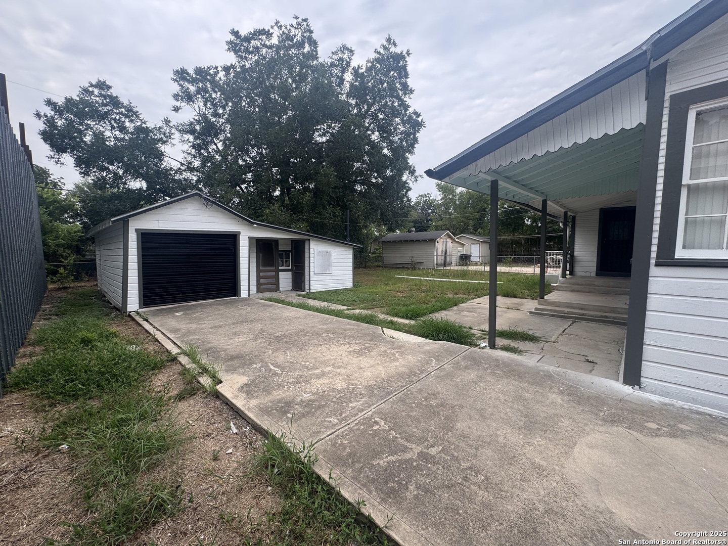 1210 Sims San Antonio TX 78213