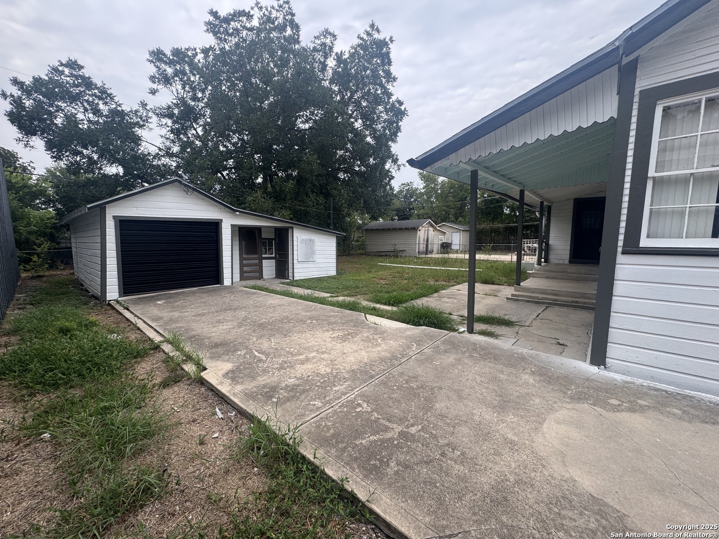 1210 Sims San Antonio TX 78213