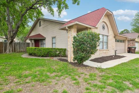 9711 Spruce Ridge Drive Converse TX 78109
